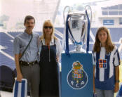 Junto  Taa da Liga dos Campees 2004